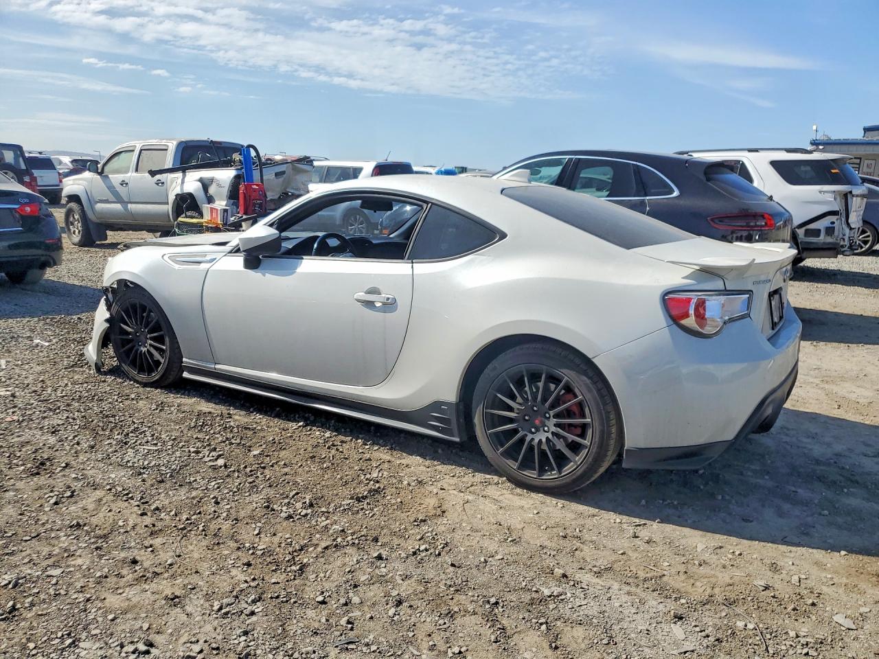 2015 SUBARU BRZ 2.0 LIMITED photo 3
