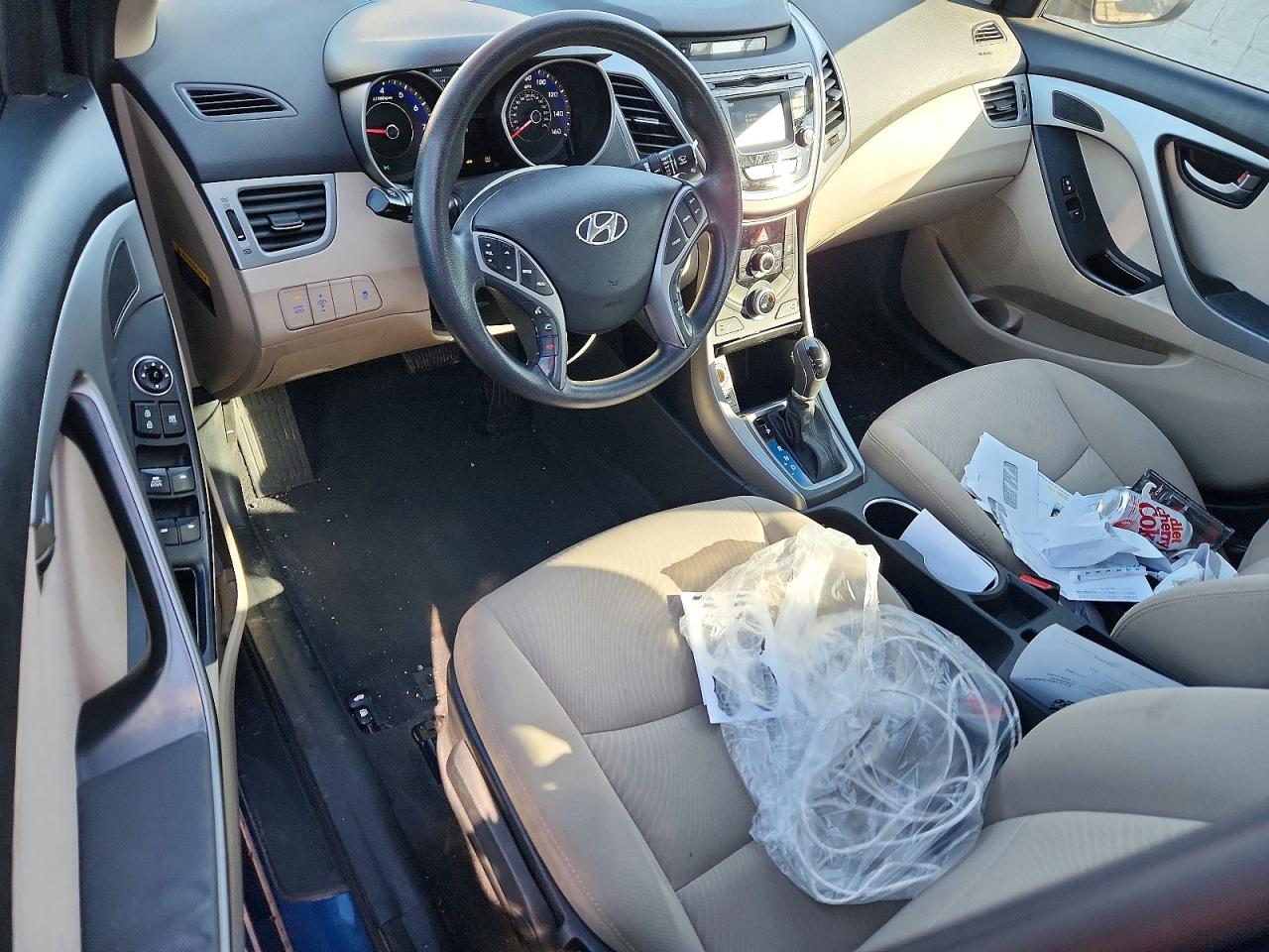 2014 HYUNDAI ELANTRA SE photo 8
