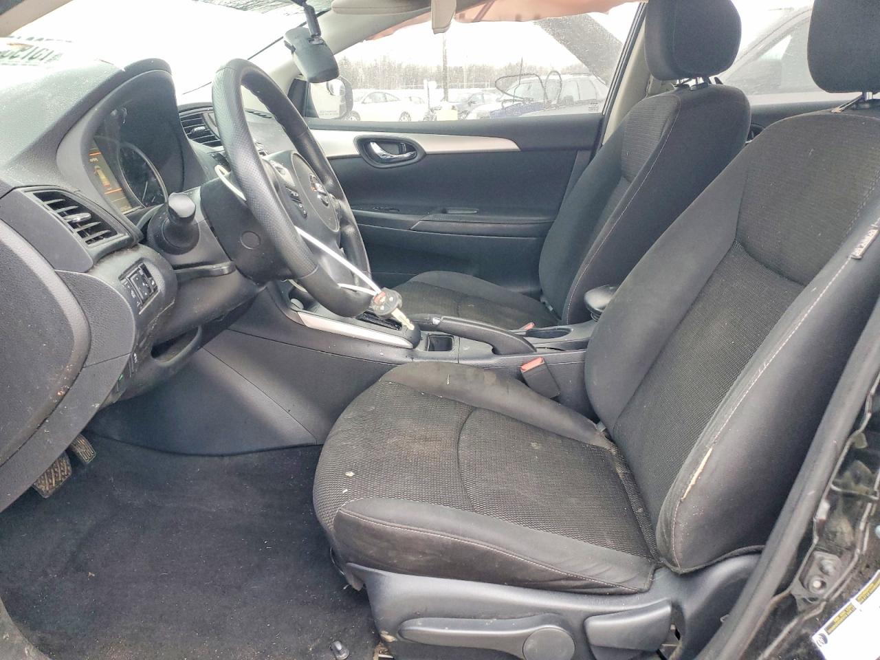 2019 NISSAN SENTRA S photo 13
