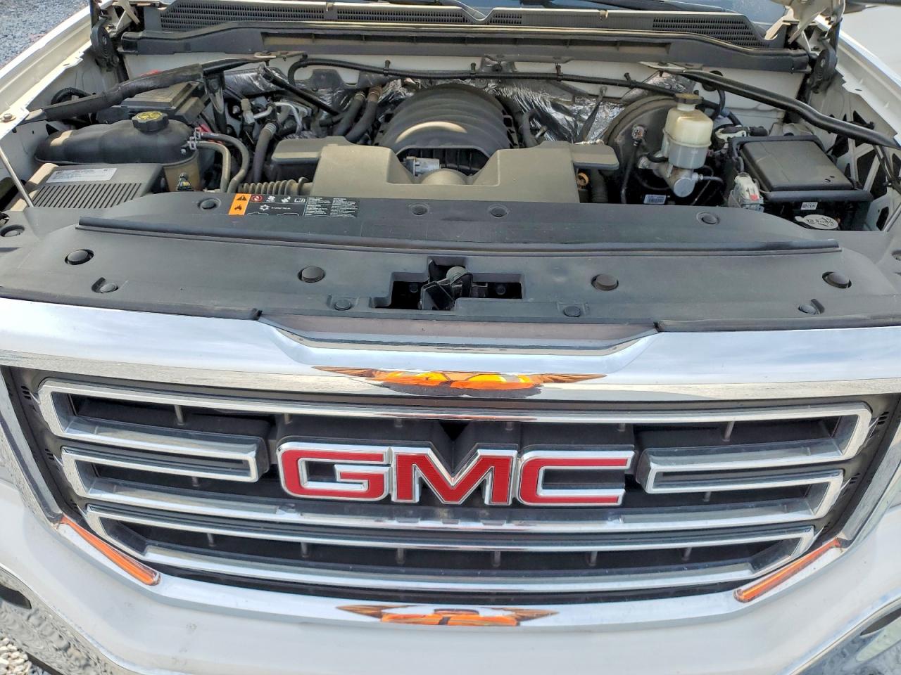 2017 GMC SIERRA K1500 SLE photo 11
