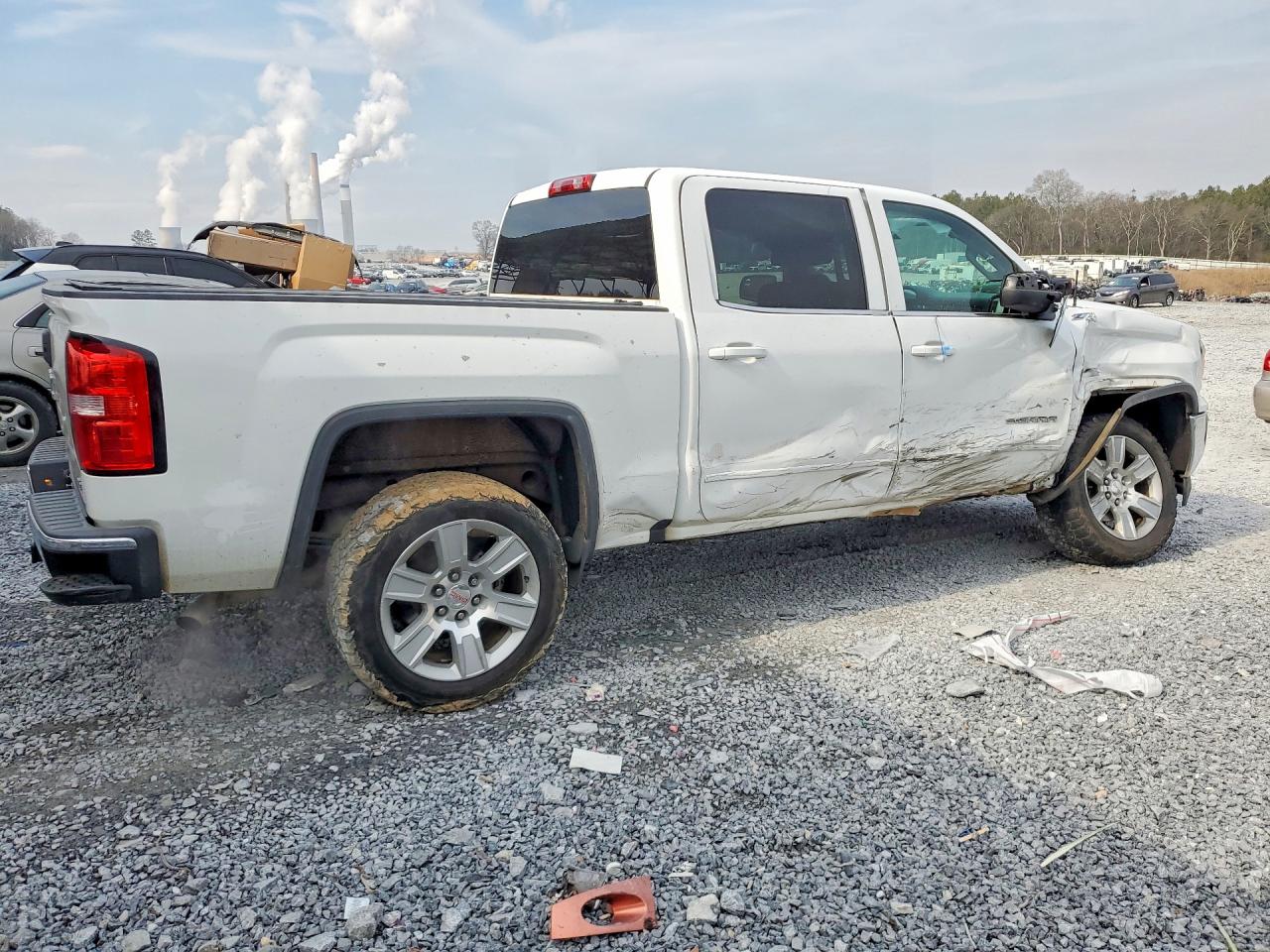 2017 GMC SIERRA K1500 SLE photo 3