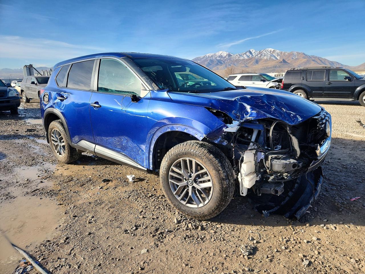 2021 NISSAN ROGUE S photo 4