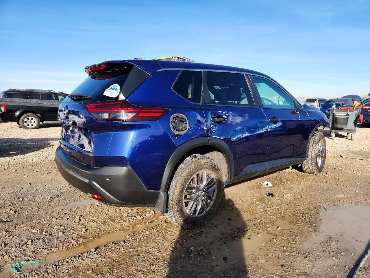 2021 NISSAN ROGUE S photo 3