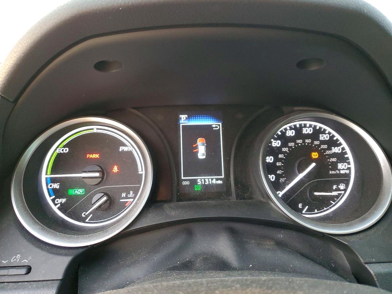 2024 TOYOTA CAMRY LE photo 9