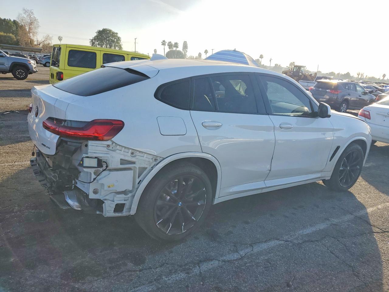 2024 BMW X4 XDRIVE30I photo 5