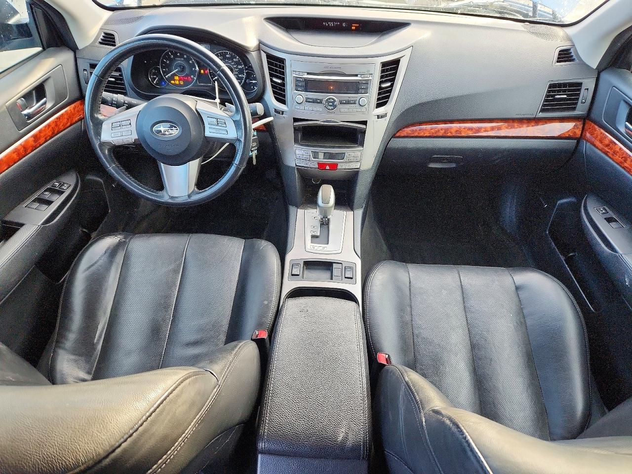 2011 SUBARU OUTBACK 2.5I LIMITED photo 8