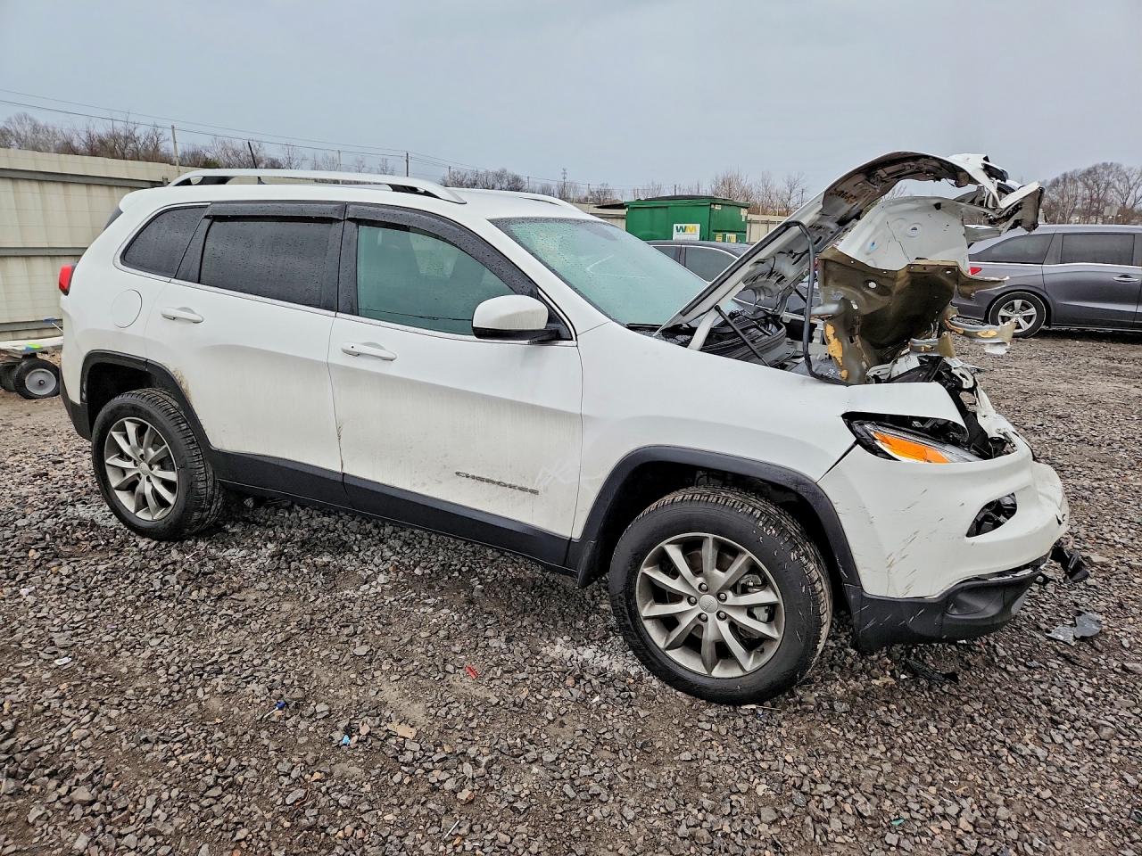 2017 JEEP CHEROKEE LIMITED photo 4