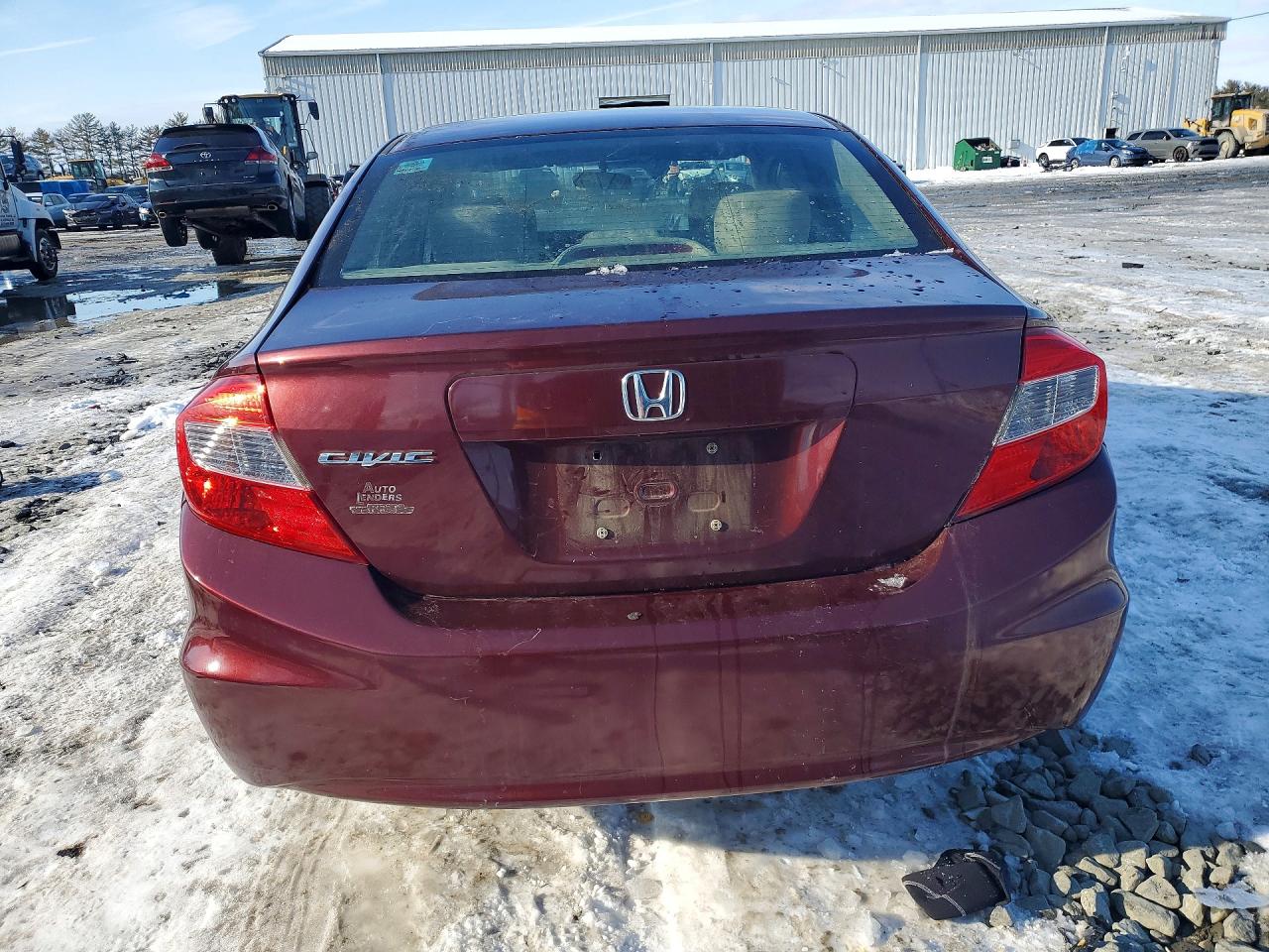 2012 HONDA CIVIC LX photo 6