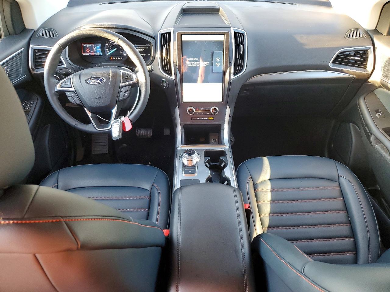 2024 FORD EDGE SEL photo 22