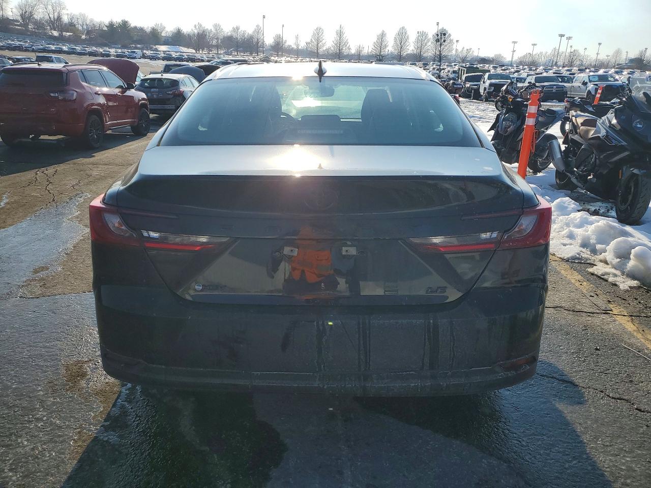 2025 TOYOTA CAMRY XSE photo 16