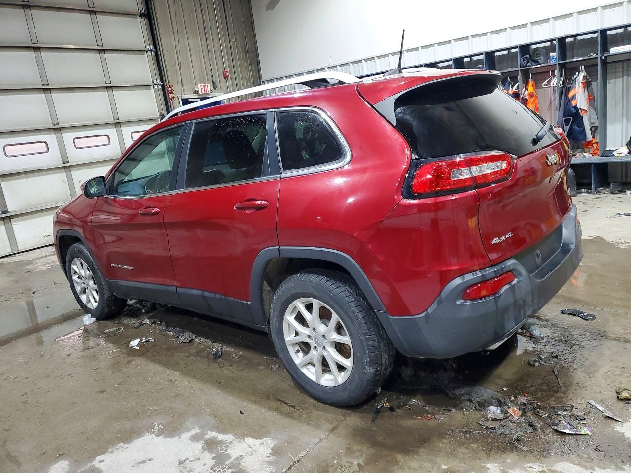 2016 JEEP CHEROKEE LATITUDE photo 3