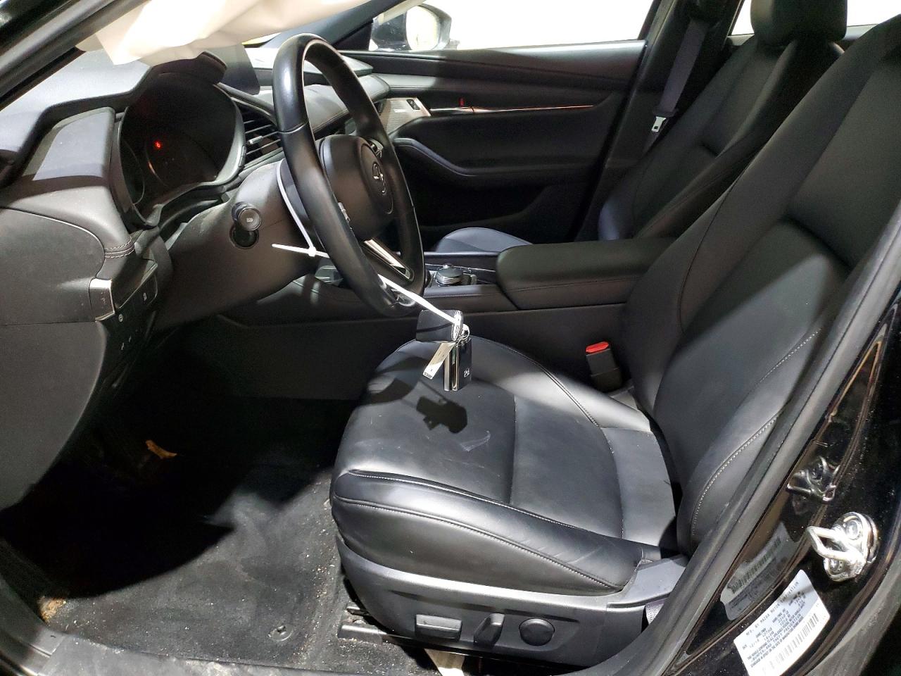 2019 MAZDA 3 PREFERRED PLUS photo 19