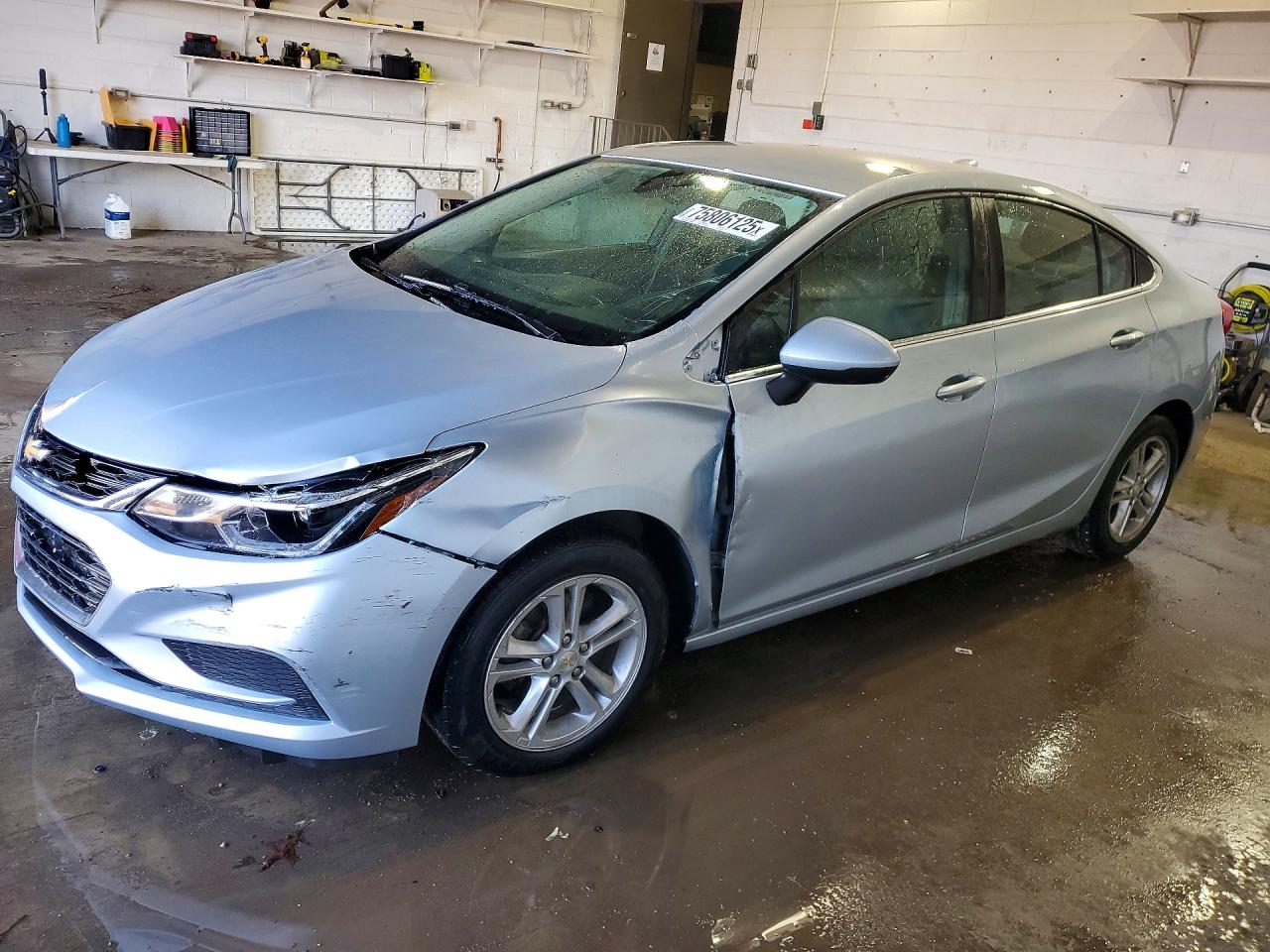 2017 CHEVROLET CRUZE