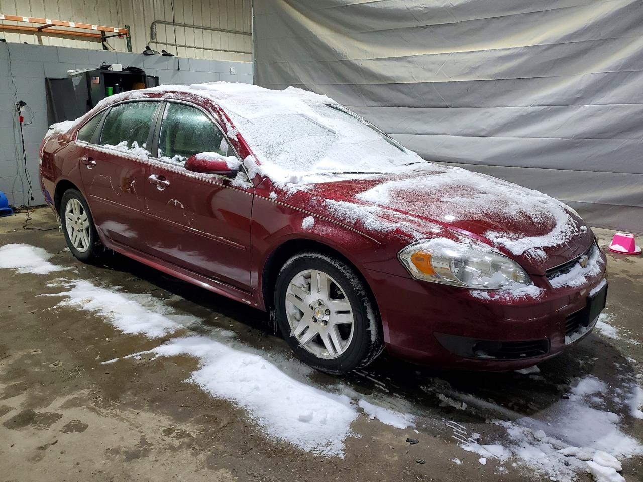 2011 CHEVROLET IMPALA LT photo 4