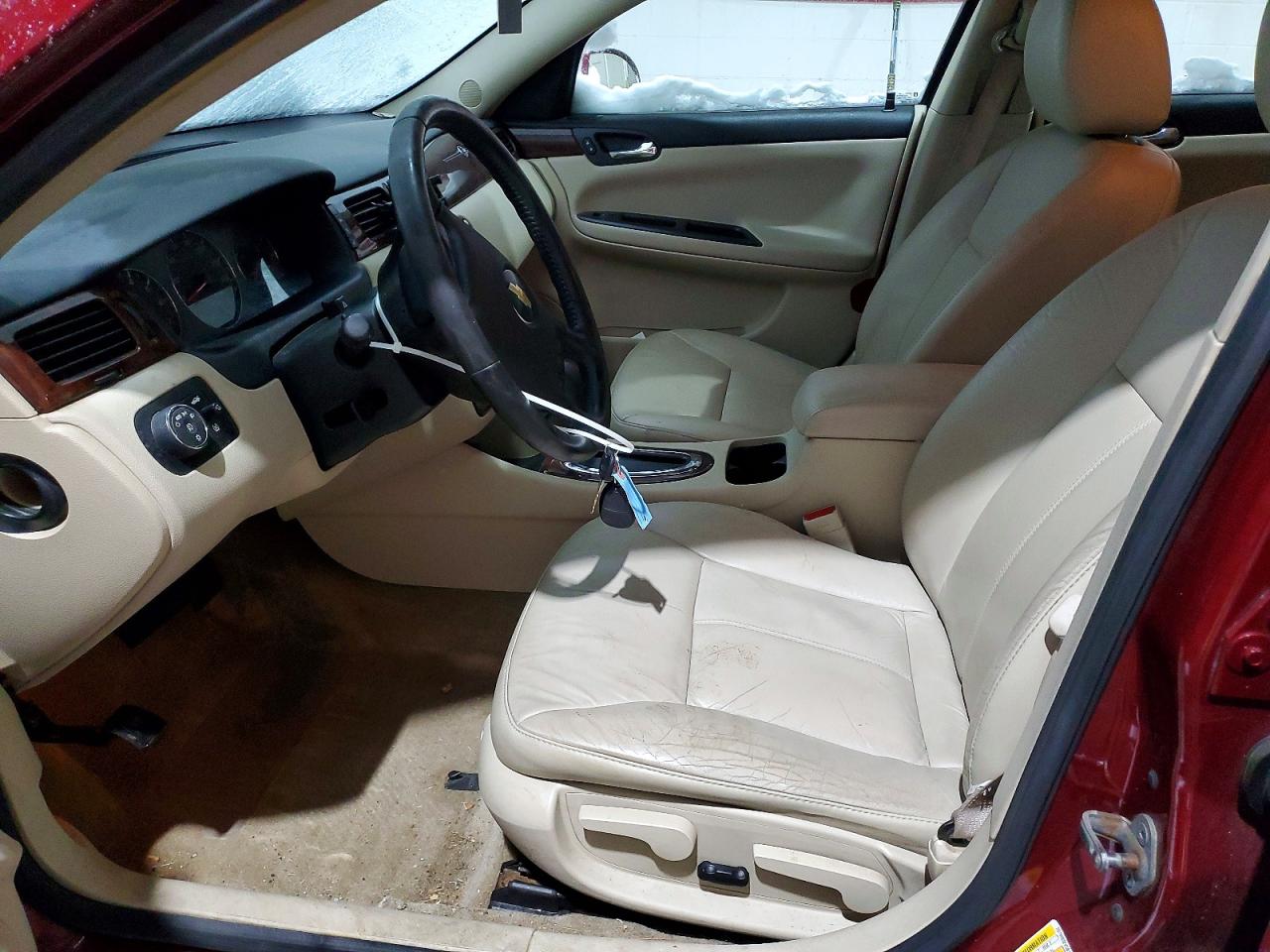 2011 CHEVROLET IMPALA LT photo 7