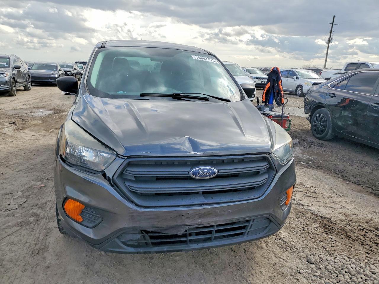 2018 FORD ESCAPE S photo 9