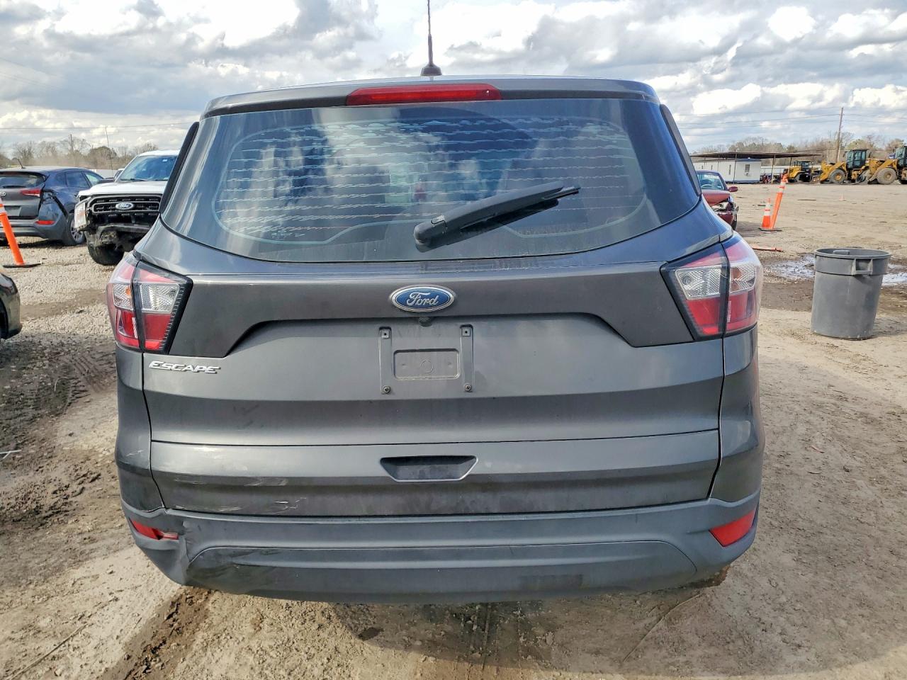 2018 FORD ESCAPE S photo 11