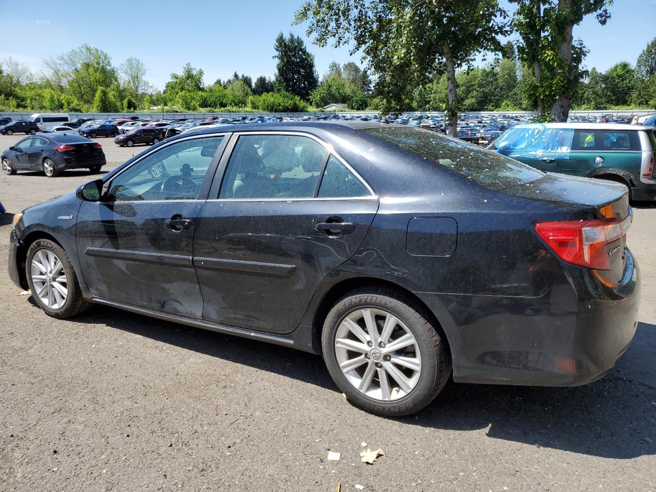 2012 TOYOTA CAMRY HYBRID photo 2