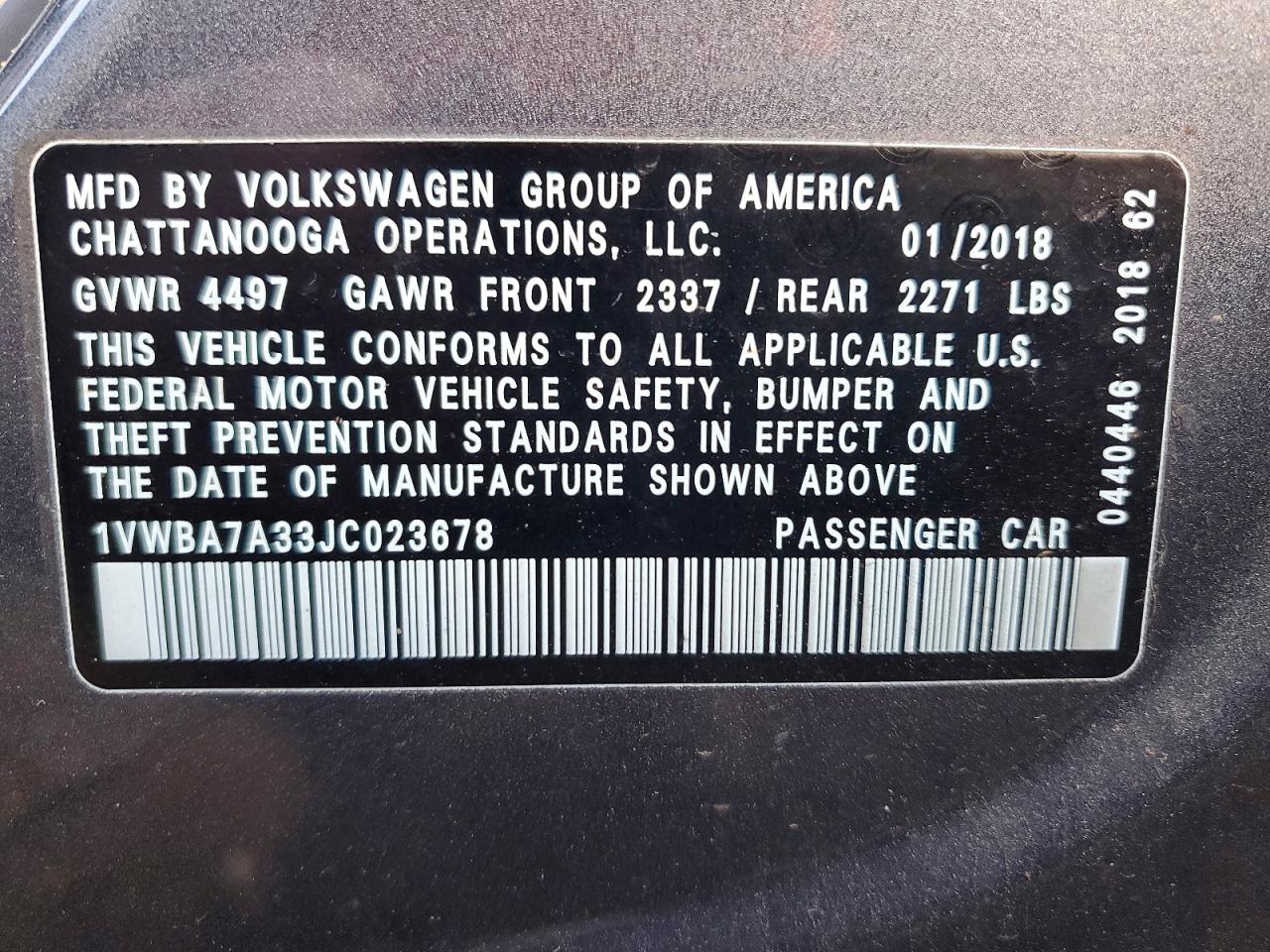 2018 VOLKSWAGEN PASSAT SE photo 23