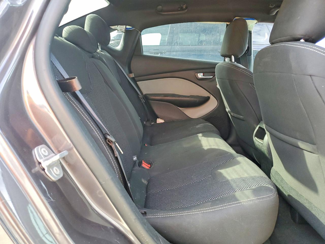 2015 DODGE DART SXT photo 19