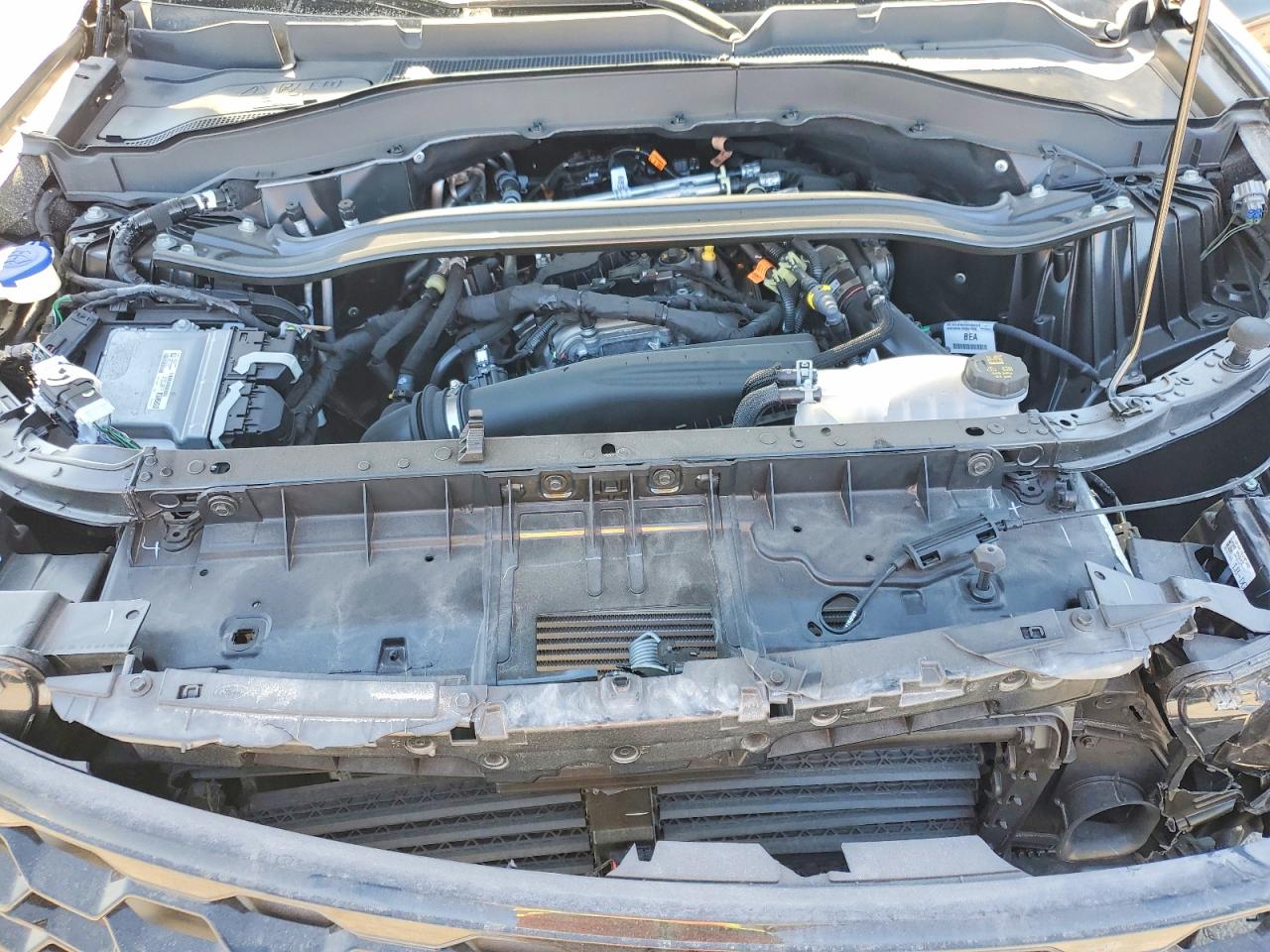 2025 FORD EXPLORER ST-LINE photo 23