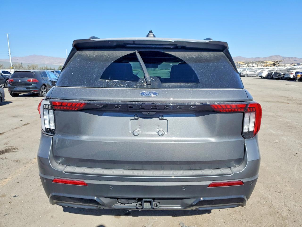 2025 FORD EXPLORER ST-LINE photo 11