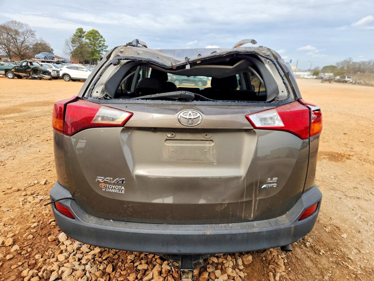 2014 TOYOTA RAV4 LE photo 16