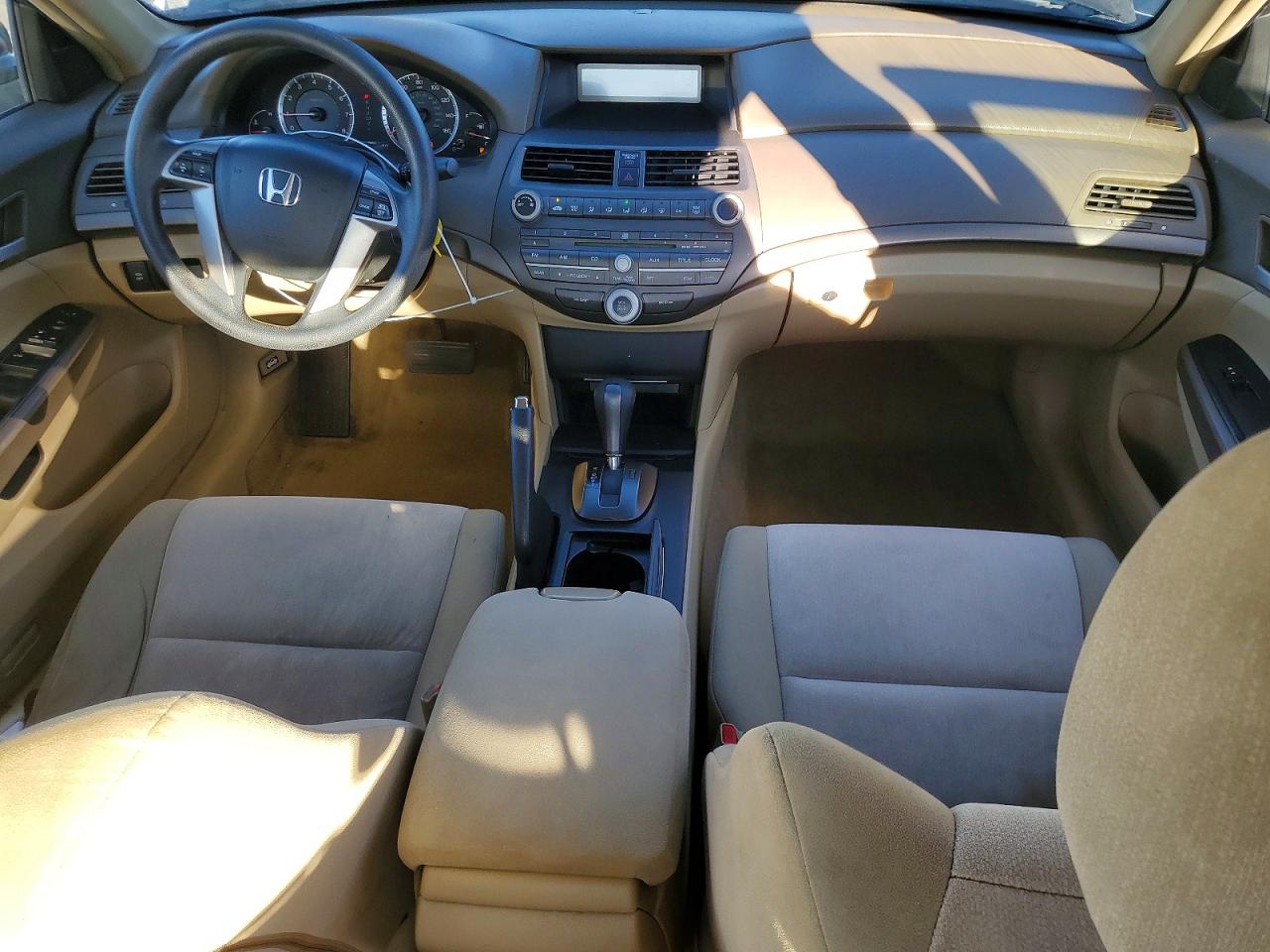 2008 HONDA ACCORD LX photo 8