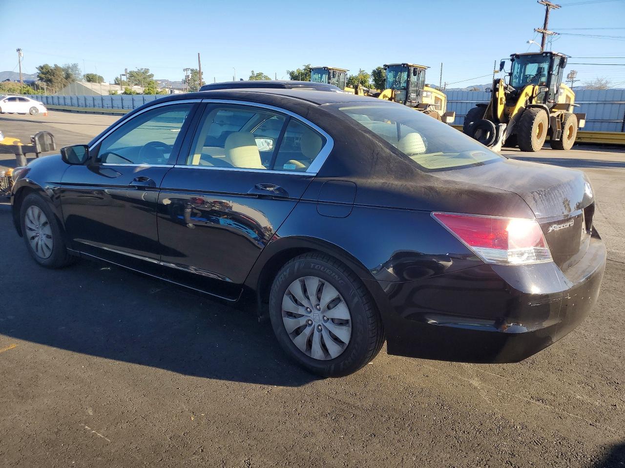 2008 HONDA ACCORD LX photo 2
