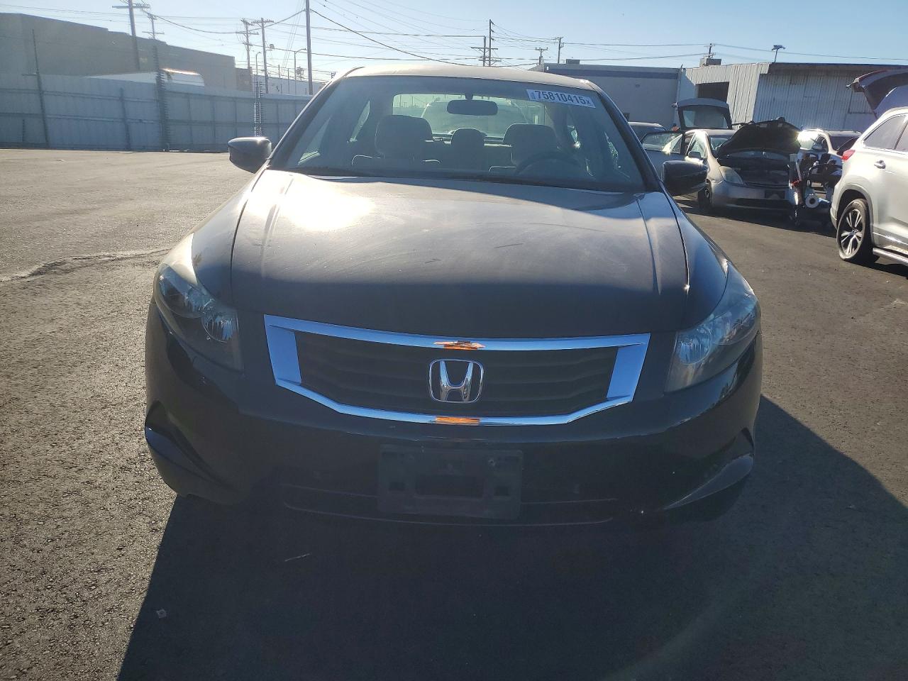 2008 HONDA ACCORD LX photo 5