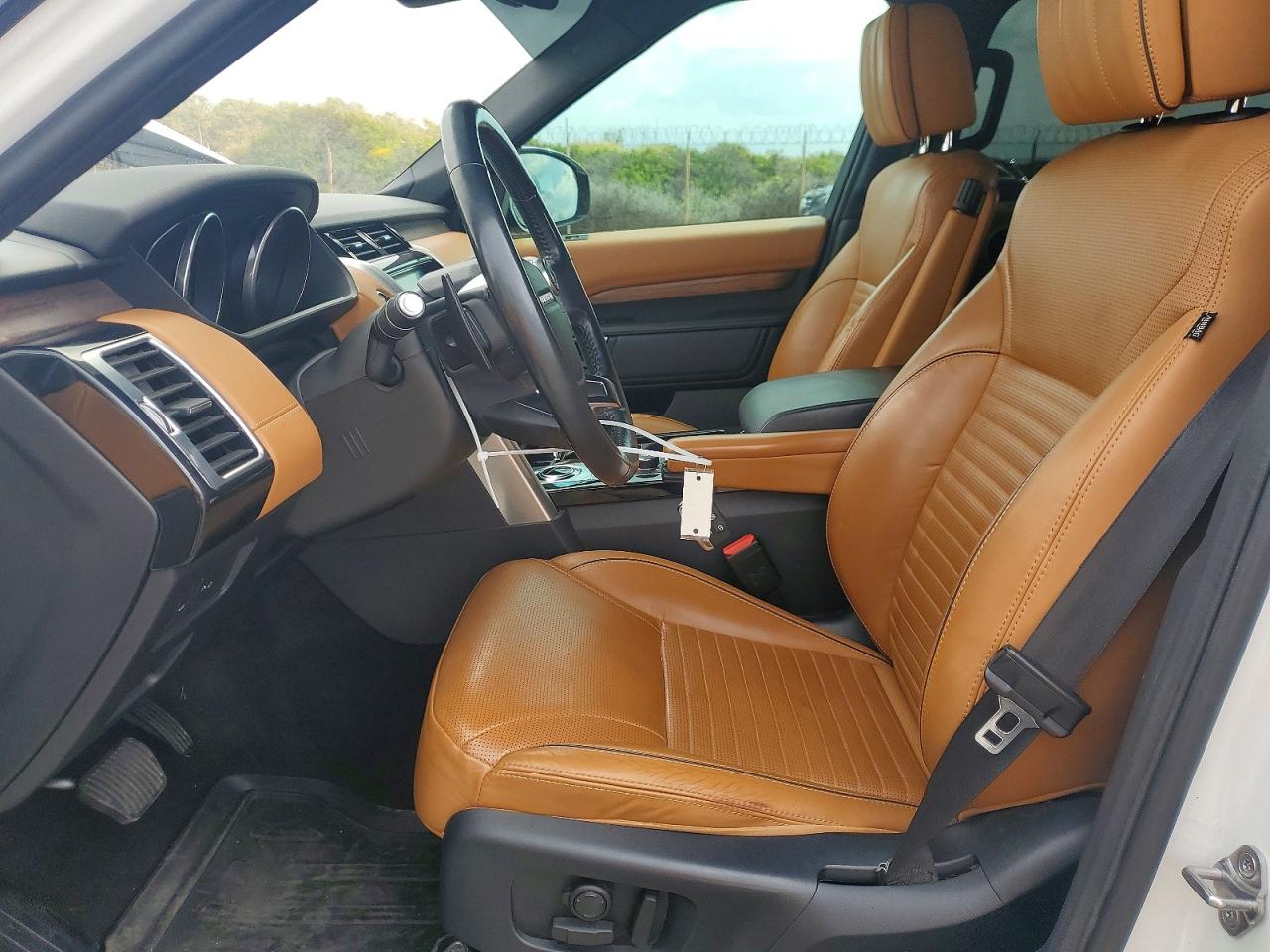 2017 LAND ROVER DISCOVERY HSE LUXURY photo 19
