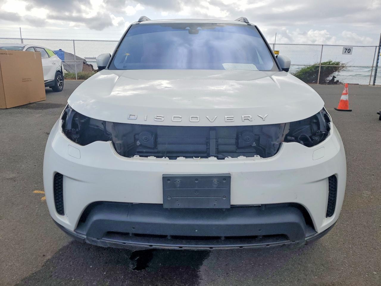 2017 LAND ROVER DISCOVERY HSE LUXURY photo 13