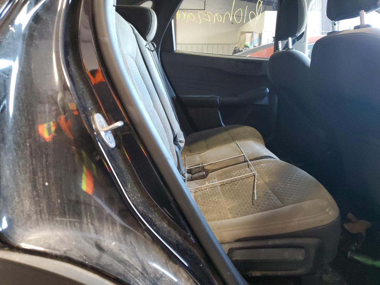 2022 FORD ESCAPE SE photo 21