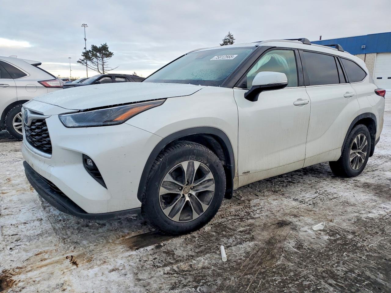 2022 TOYOTA HIGHLANDER