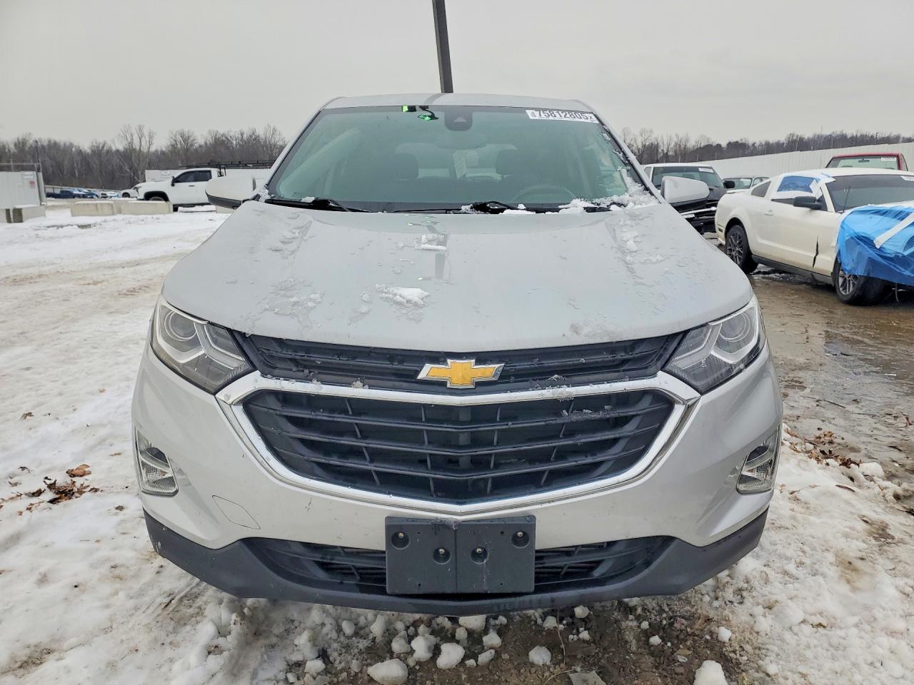 2020 CHEVROLET EQUINOX LT photo 5