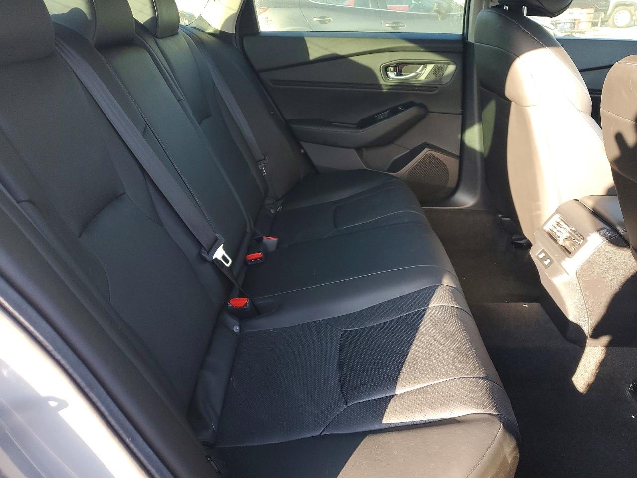 2025 HONDA ACCORD TOURING HYBRID photo 10