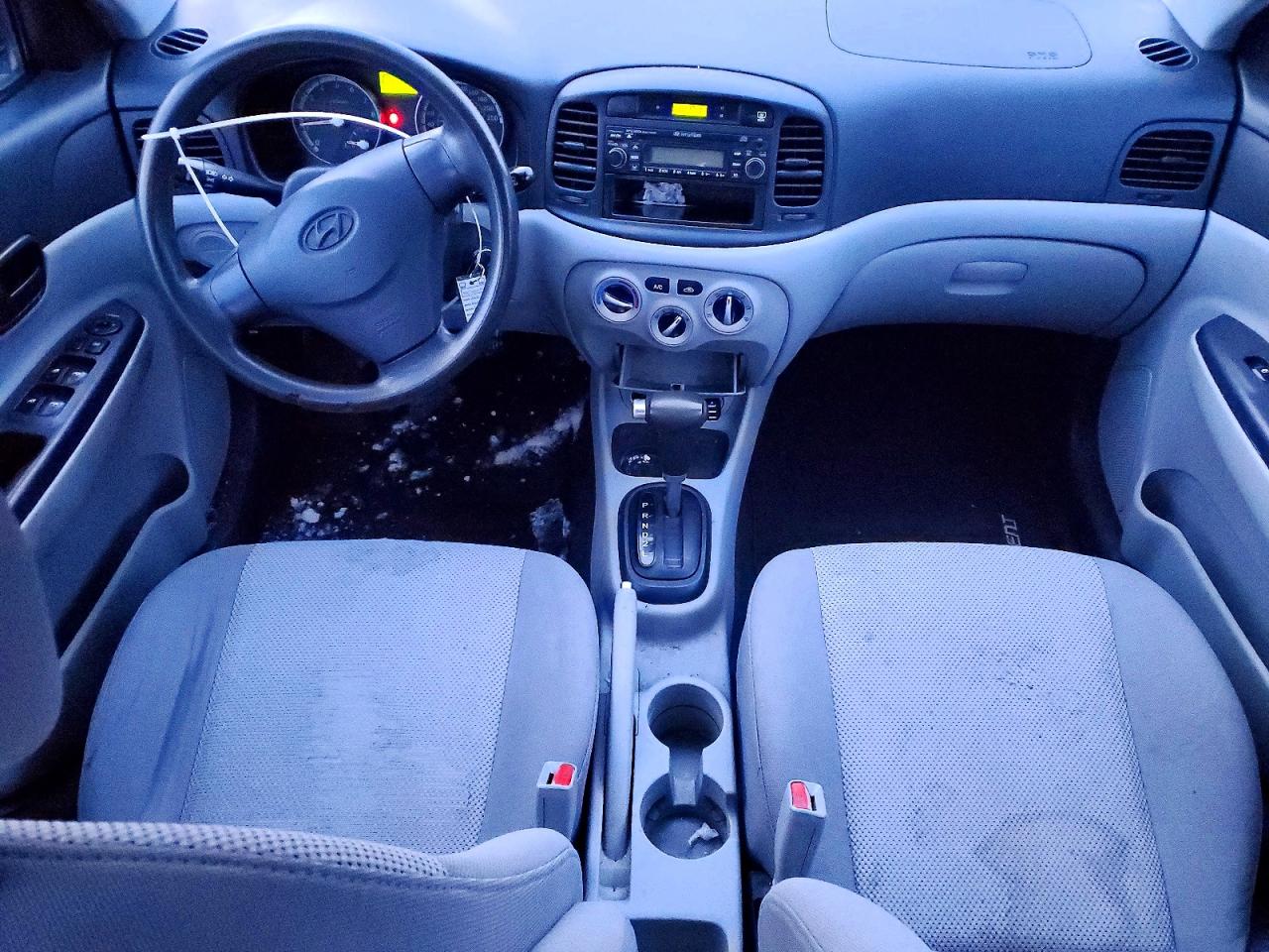 2008 HYUNDAI ACCENT GLS photo 8