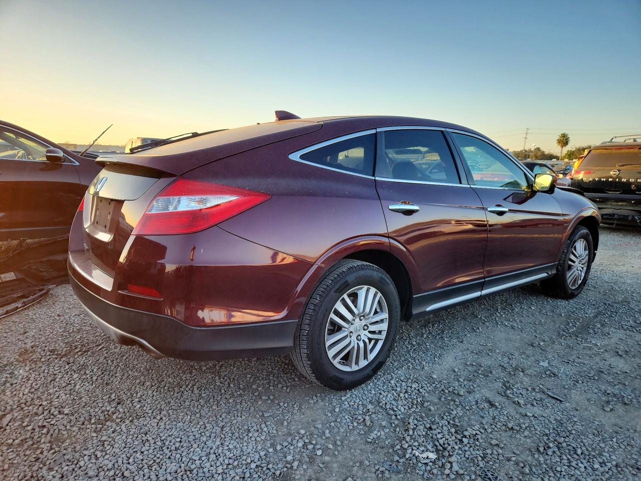 2015 HONDA CROSSTOUR photo 5