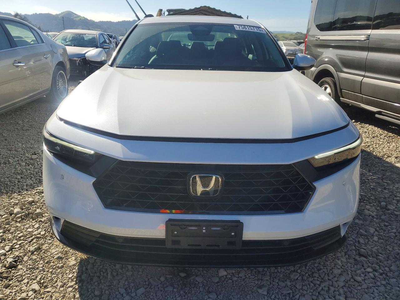 2025 HONDA ACCORD HYBRID EXL photo 9