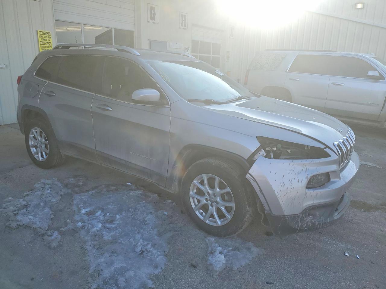 2016 JEEP CHEROKEE LATITUDE photo 7