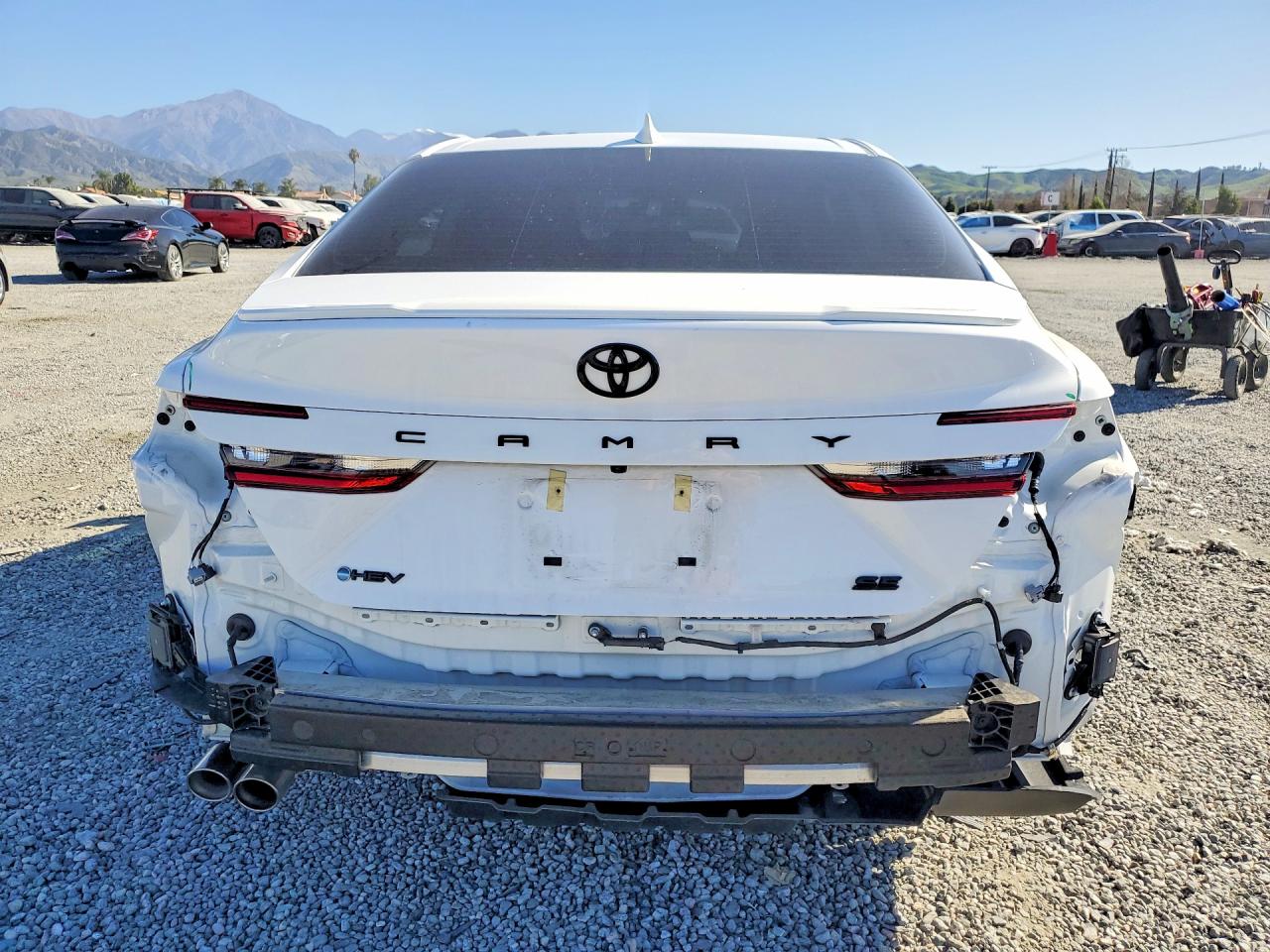 2025 TOYOTA CAMRY XSE photo 11