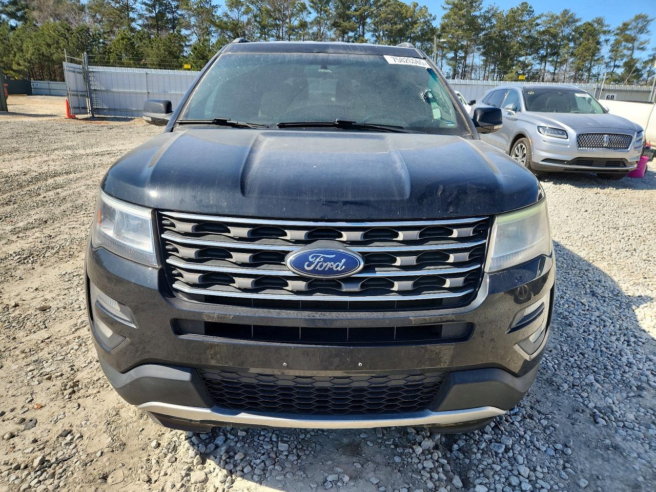 2017 FORD EXPLORER XLT photo 13
