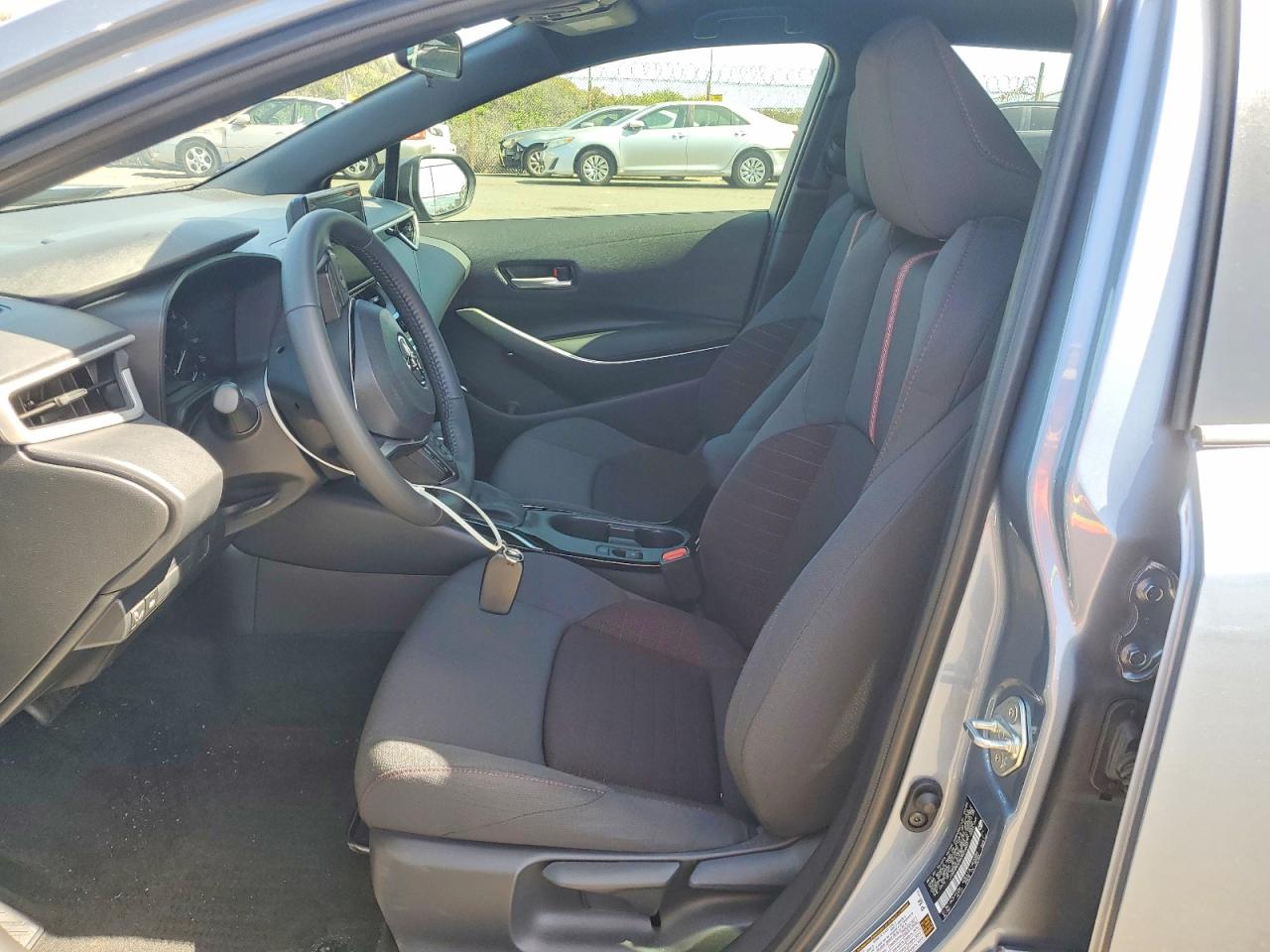 2024 TOYOTA COROLLA SE photo 7