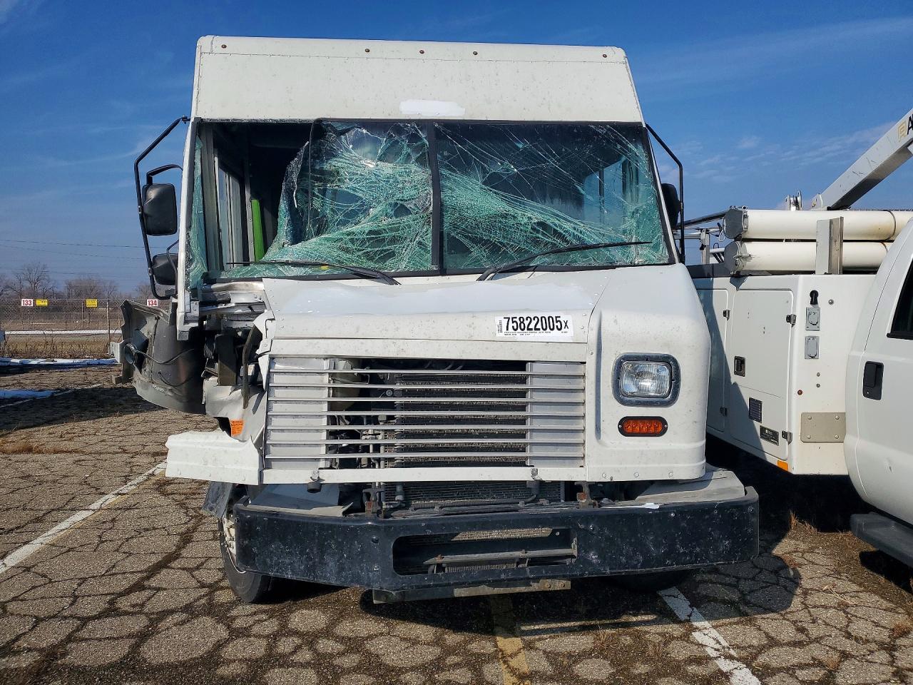 2021 FORD F59 DELIVERY TRUCK photo 5