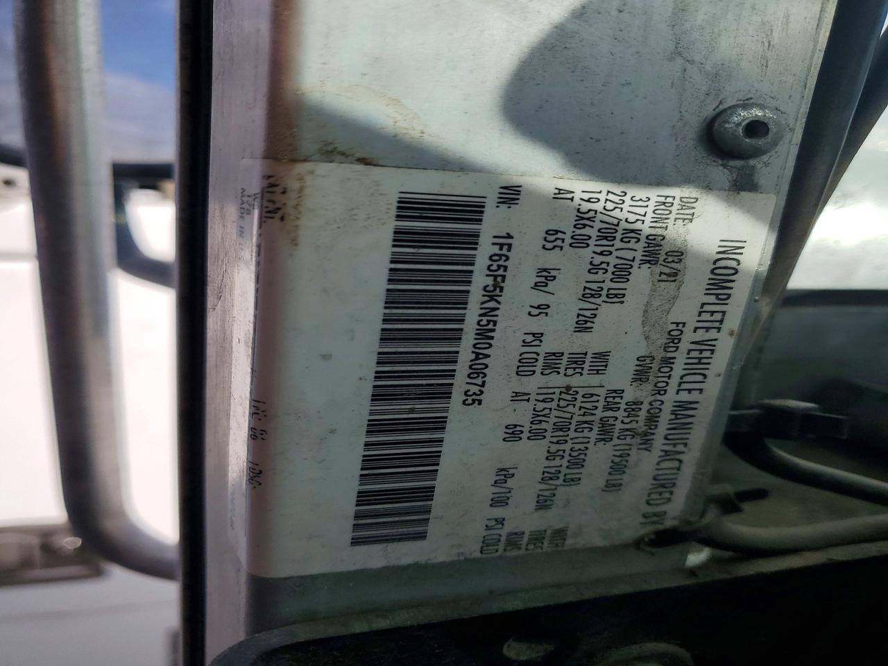 2021 FORD F59 DELIVERY TRUCK photo 13