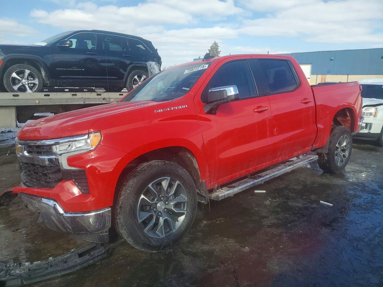 2025 CHEVROLET SILVERADO