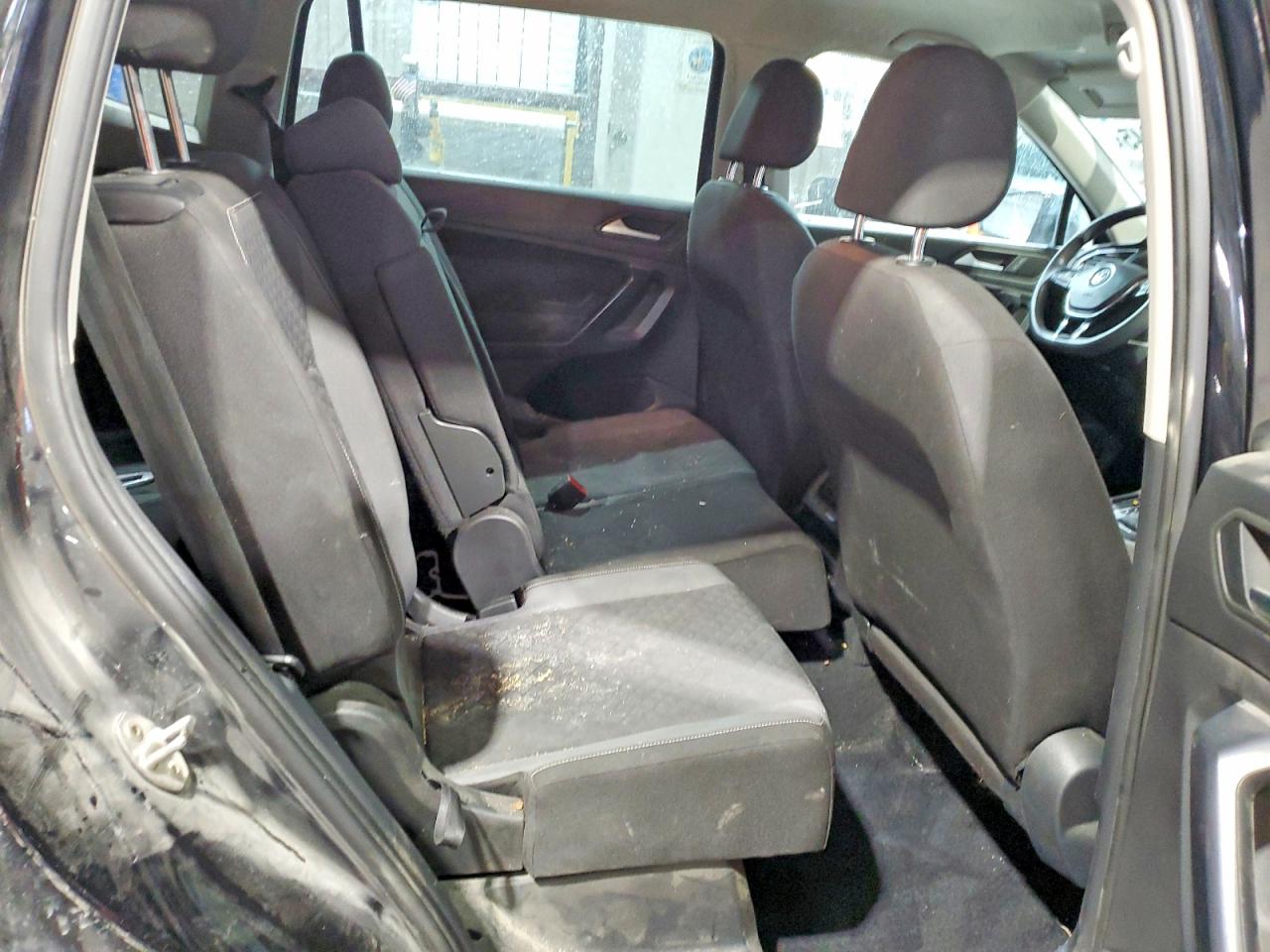 2021 VOLKSWAGEN TIGUAN S photo 21