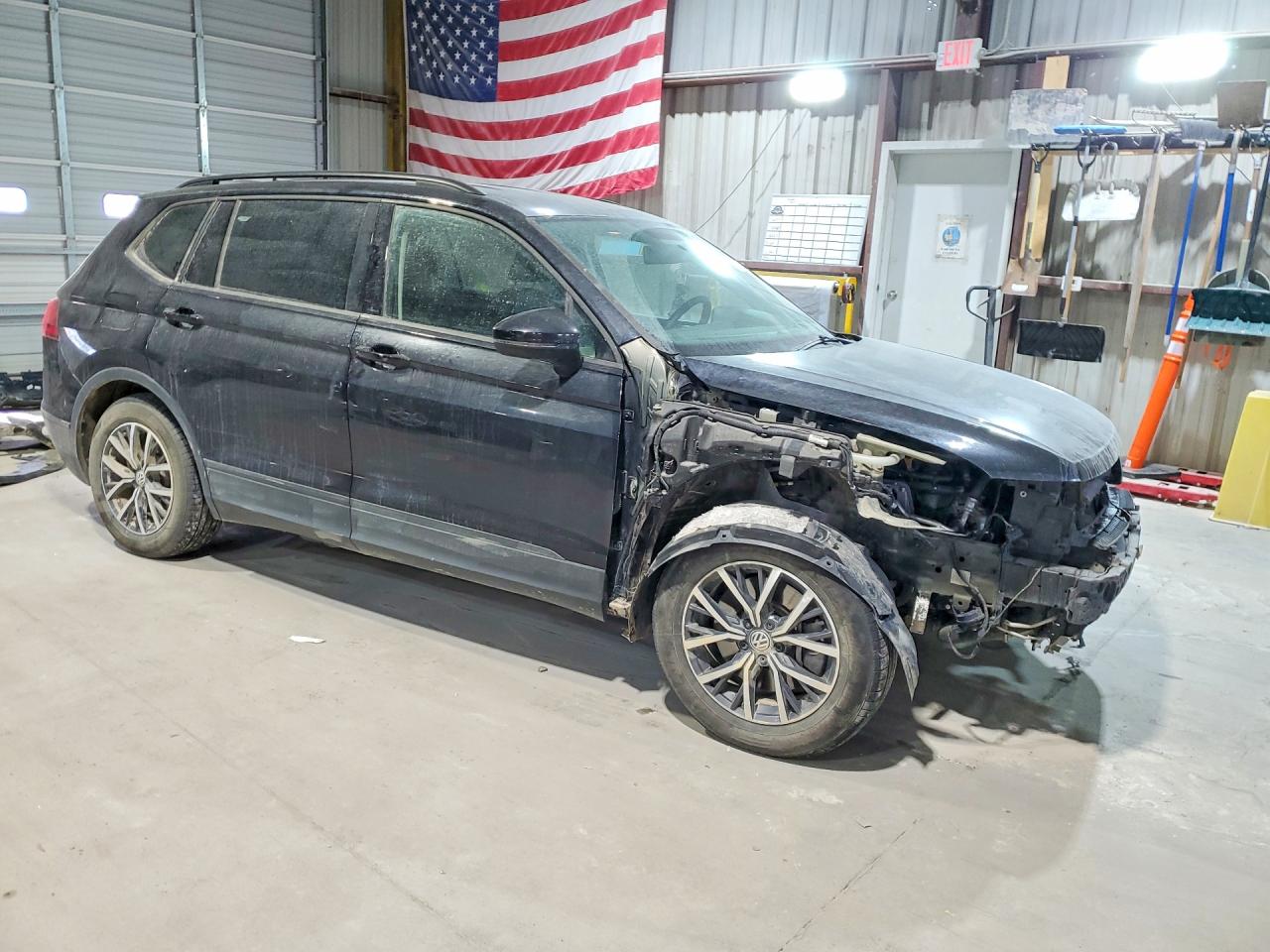 2021 VOLKSWAGEN TIGUAN S photo 7