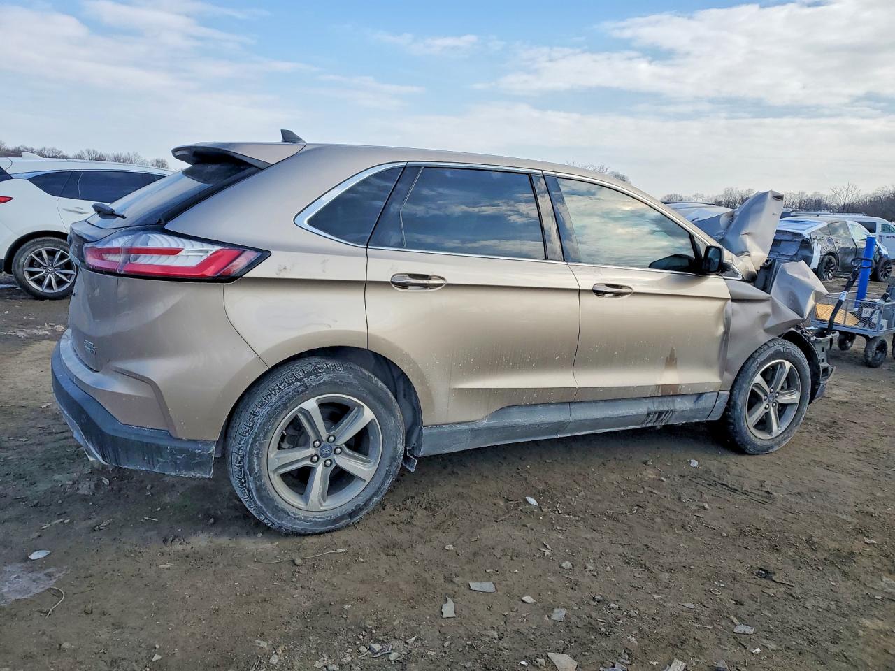 2020 FORD EDGE SEL photo 3