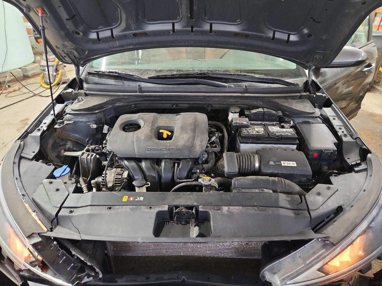 2019 HYUNDAI ELANTRA SE photo 31
